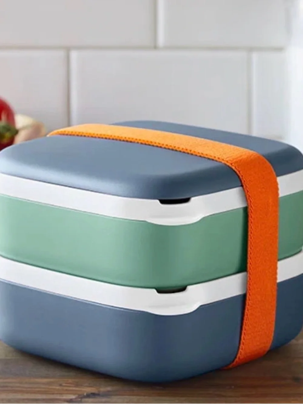 Pampered Chef Men's Bento Lunch Box in green & puple with Orange Strap